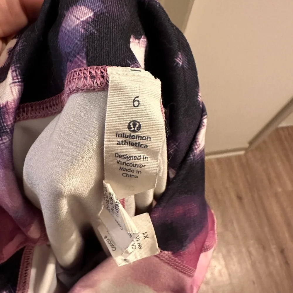 Lululemon leggings - Picture 3 of 3